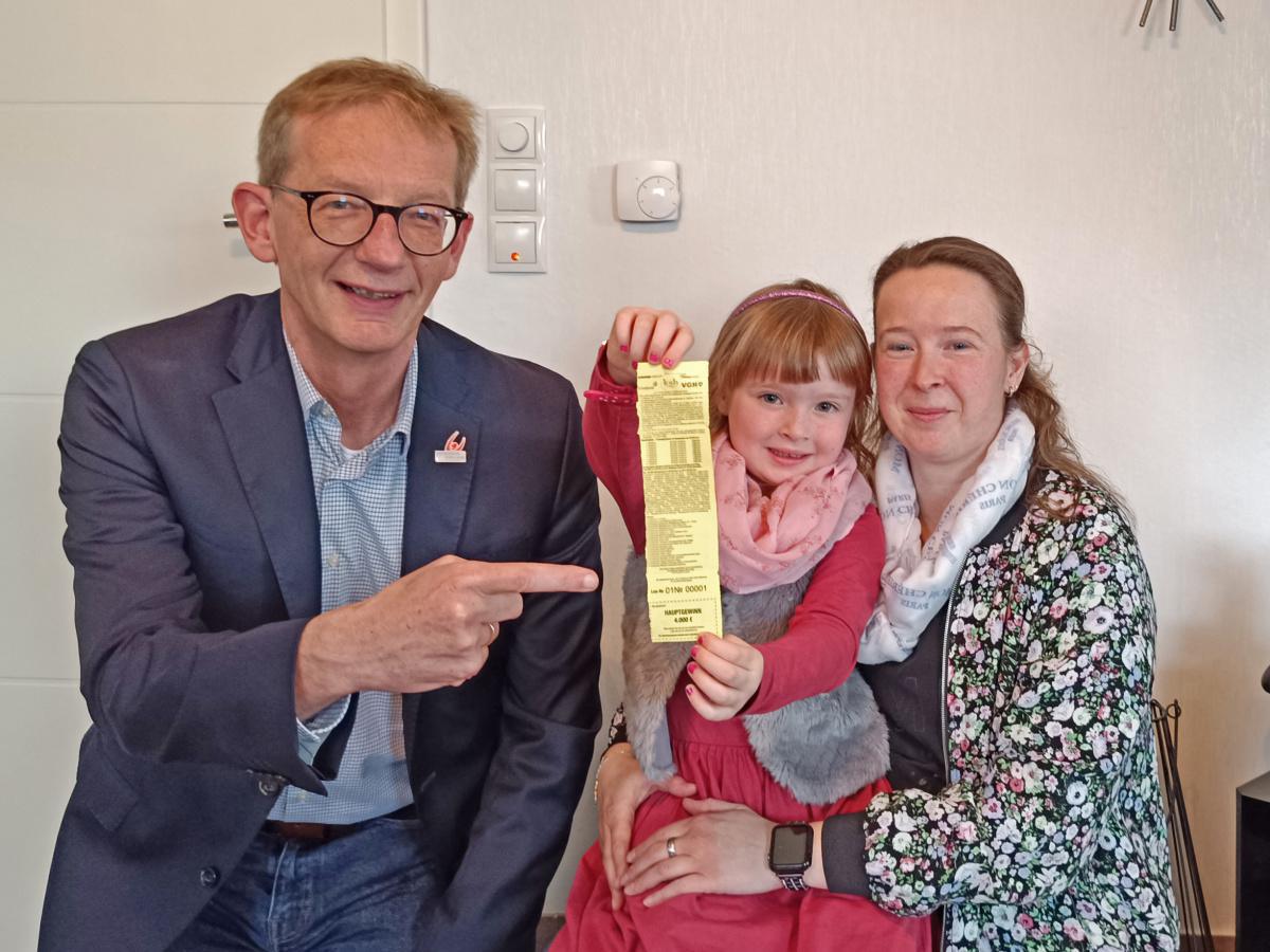 Erster Hauptpreis der Emsland-Sport-Tombola geht nach Rhede Erster Hauptpreis der Emsland-Sport-Tombola geht nach Rhede