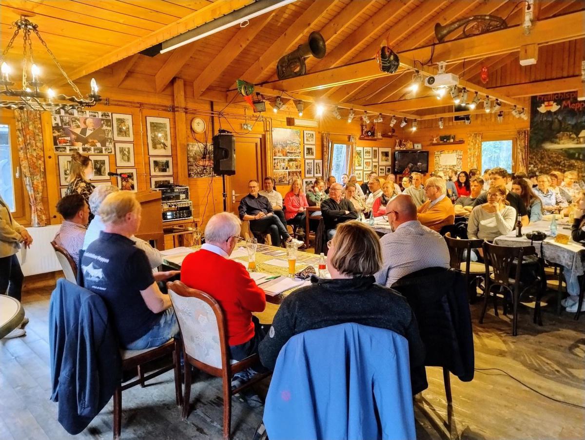 Mitgliederversammlung der Freilichtbühne platzt aus allen Nähten Mitgliederversammlung der Freilichtbühne platzt aus allen Nähten