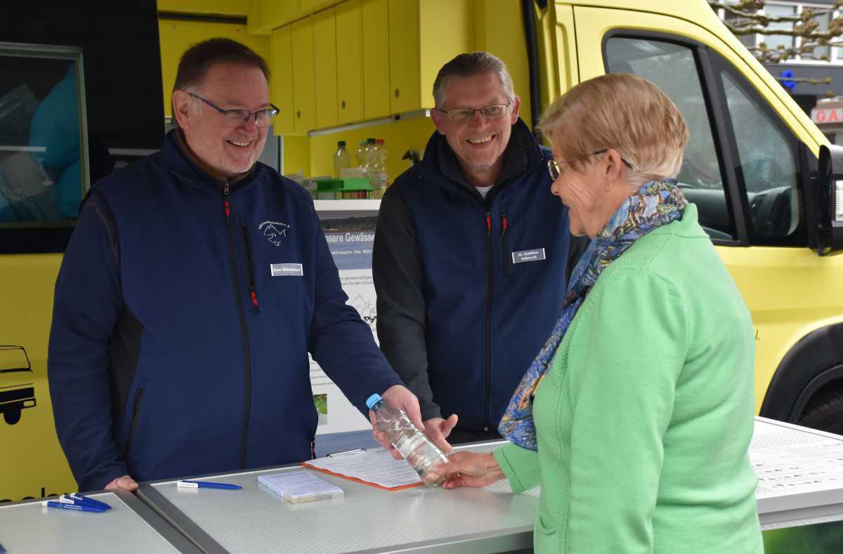 Brunnenwasser-Check in Meppen: Was das rollende Labor über Ihre Wasserqualität verrät! Brunnenwasser-Check in Meppen: Was das rollende Labor über Ihre Wasserqualität verrät!