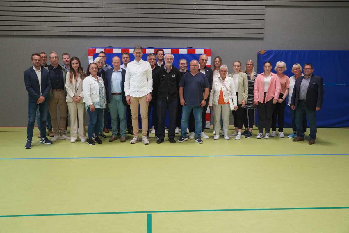 Sporthalle in Lingen-Damaschke eingeweiht Sporthalle in Lingen-Damaschke eingeweiht