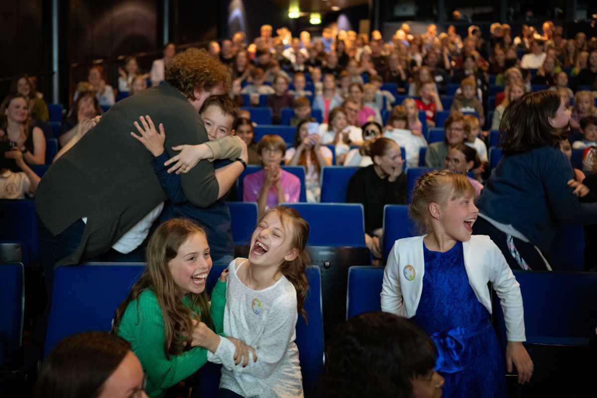 Lathener Grundschule gewinnt beim Kreativwettbewerbs „Meine Rechte, deine Rechte, unsere Rechte“