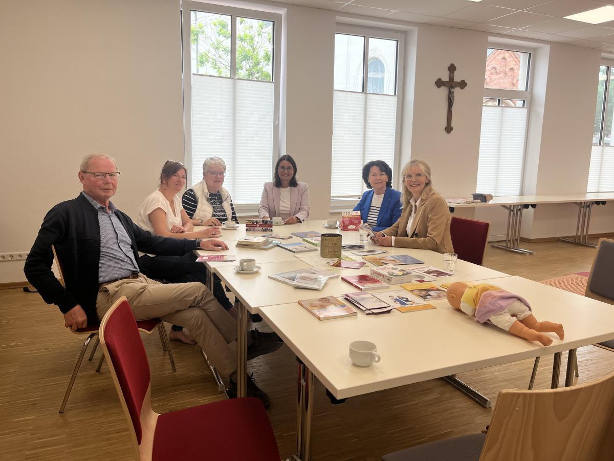 Emsländische Bürgerstiftung unterstützt das Projekt Mamma Mia in Haren Emsländische Bürgerstiftung unterstützt das Projekt Mamma Mia in Haren