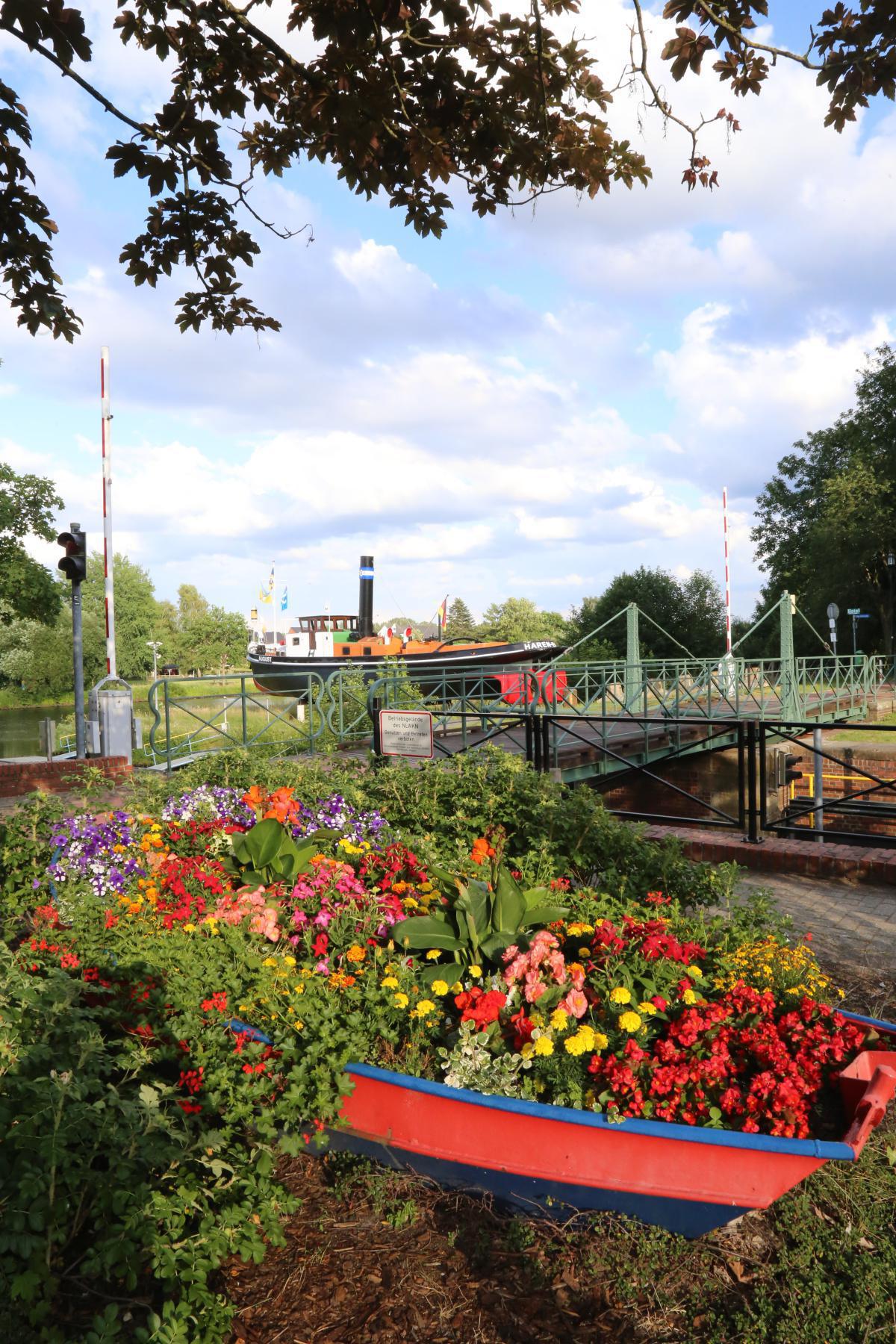 Große Klappe und viel dahinter: Brücken über den Haren-Rütenbrock-Kanal Große Klappe und viel dahinter: Brücken über den Haren-Rütenbrock-Kanal