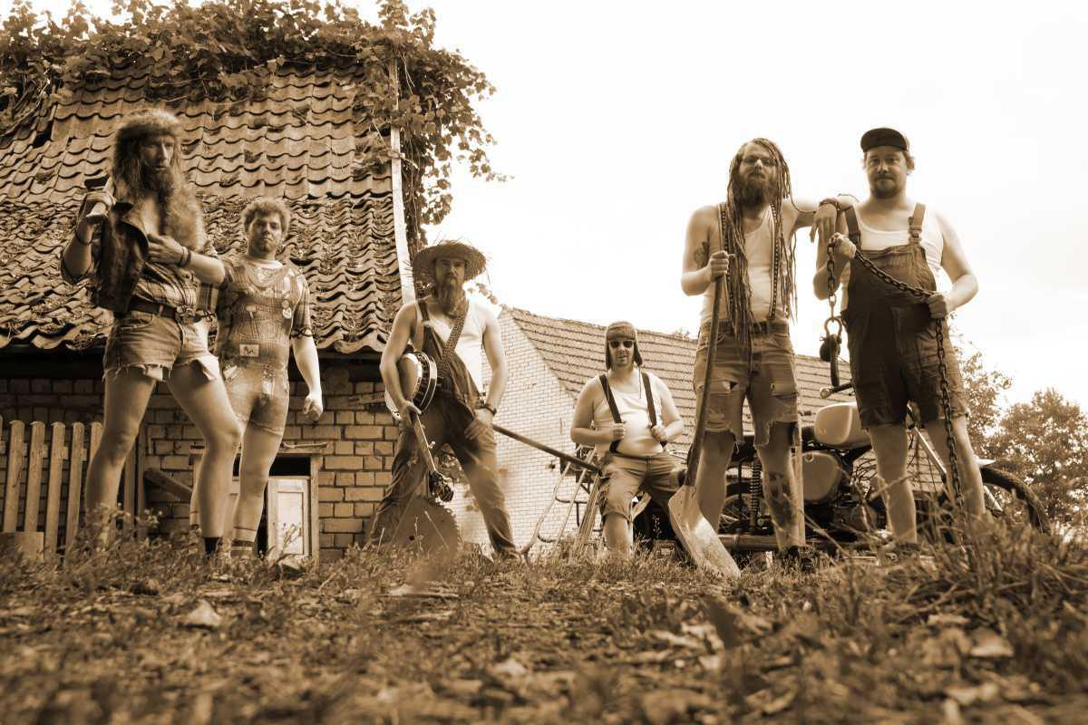 METAL BLAST Vol. II präsentiert by Rüt'n'Rock METAL BLAST Vol. II präsentiert by Rüt'n'Rock