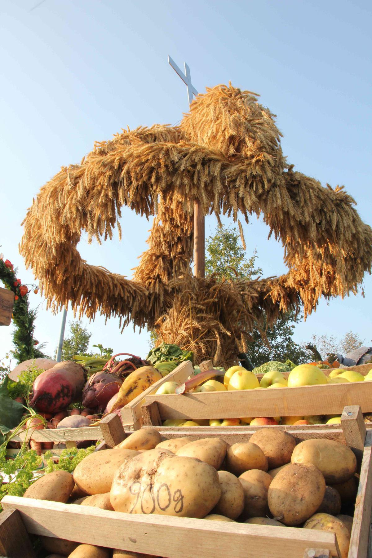 Erntedankfest mit historischem Festumzug in Altenberge Erntedankfest mit historischem Festumzug in Altenberge