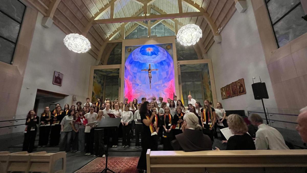Das Gymnasium Haren auf musikalischer und kultureller Entdeckungsreise in Klaipeda Das Gymnasium Haren auf musikalischer und kultureller Entdeckungsreise in Klaipeda