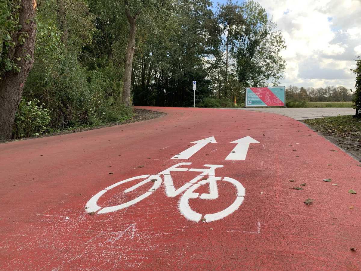 Erste Fahrradstraße in Haren (Ems) eröffnet Erste Fahrradstraße in Haren (Ems) eröffnet