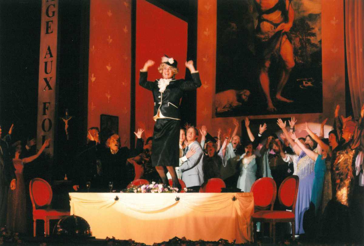 „La Cage aux Folles“ und „Das Dschungelbuch“ im Jubiläumsjahr auf der Freilichtbühne Meppen „La Cage aux Folles“ und „Das Dschungelbuch“ im Jubiläumsjahr auf der Freilichtbühne Meppen