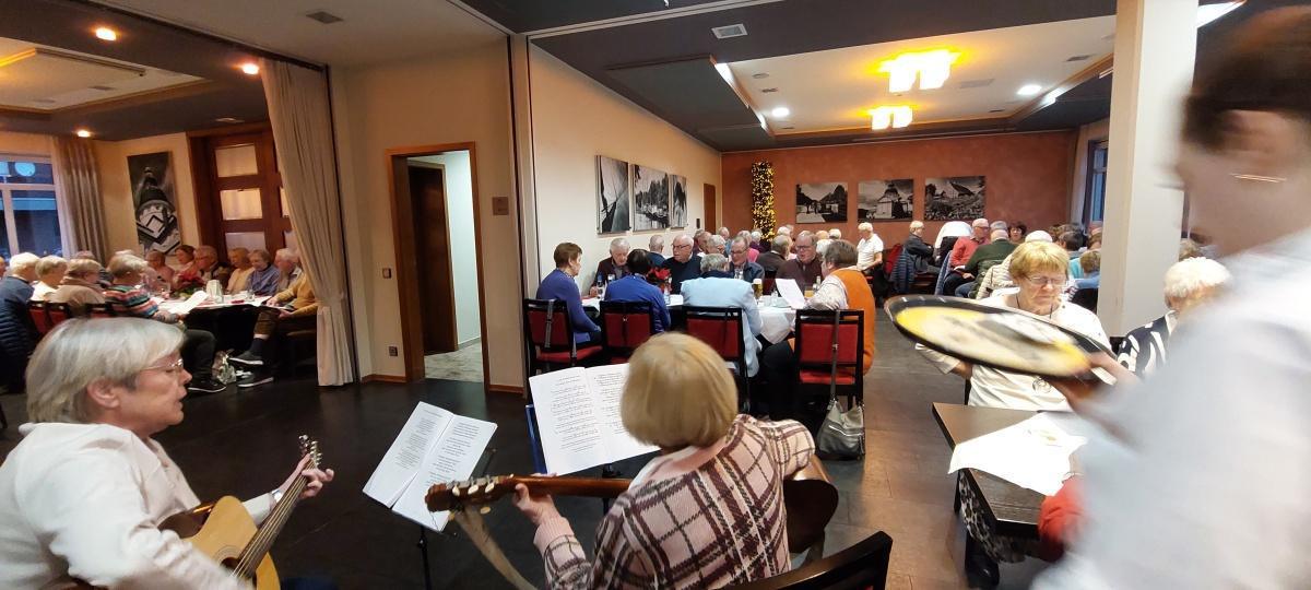 Harener Senioren bei Greive: 130 Gäste bei Weihnachtsfeier Harener Senioren bei Greive: 130 Gäste bei Weihnachtsfeier