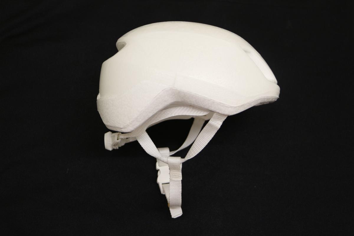 Kreislauffähiger Fahrradhelm kommt aus dem Röchling Technology Center Kreislauffähiger Fahrradhelm kommt aus dem Röchling Technology Center