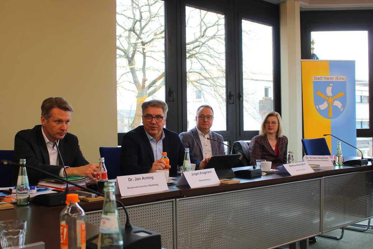 Niedersächsischer Städtetag - Sitzung des Präsidiums in Haren Niedersächsischer Städtetag - Sitzung des Präsidiums in Haren