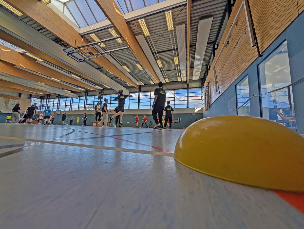 Spannendes Völkerballturnier der Kreisjugendfeuerwehr Emsland: Schapen sichert sich den Sieg Spannendes Völkerballturnier der Kreisjugendfeuerwehr Emsland: Schapen sichert sich den Sieg