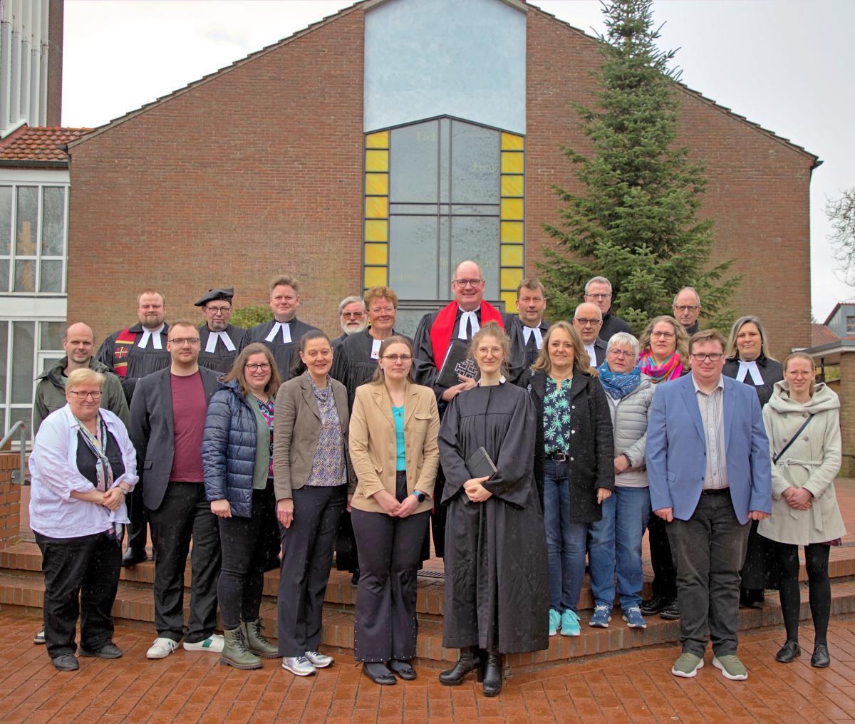 Abschied von Pastorin Verena Tretter: Ein emotionales Fest Abschied von Pastorin Verena Tretter: Ein emotionales Fest