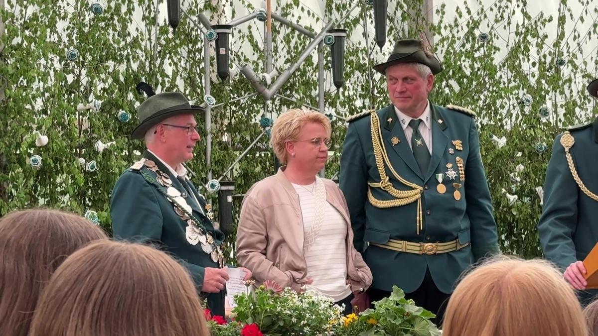 Josef Cordes neuer Schützenkönig in Versen Josef Cordes neuer Schützenkönig in Versen