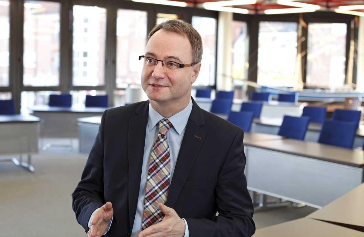 Markus Honnigfort kündigt Rückzug aus dem Bürgermeisteramt an – CDU-Stadtverband sucht neuen Kandidaten Markus Honnigfort kündigt Rückzug aus dem Bürgermeisteramt an – CDU-Stadtverband sucht neuen Kandidaten