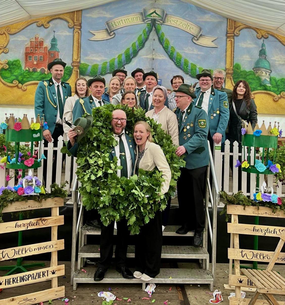 Neues Königspaar bei der Schützengilde Altenberge Neues Königspaar bei der Schützengilde Altenberge