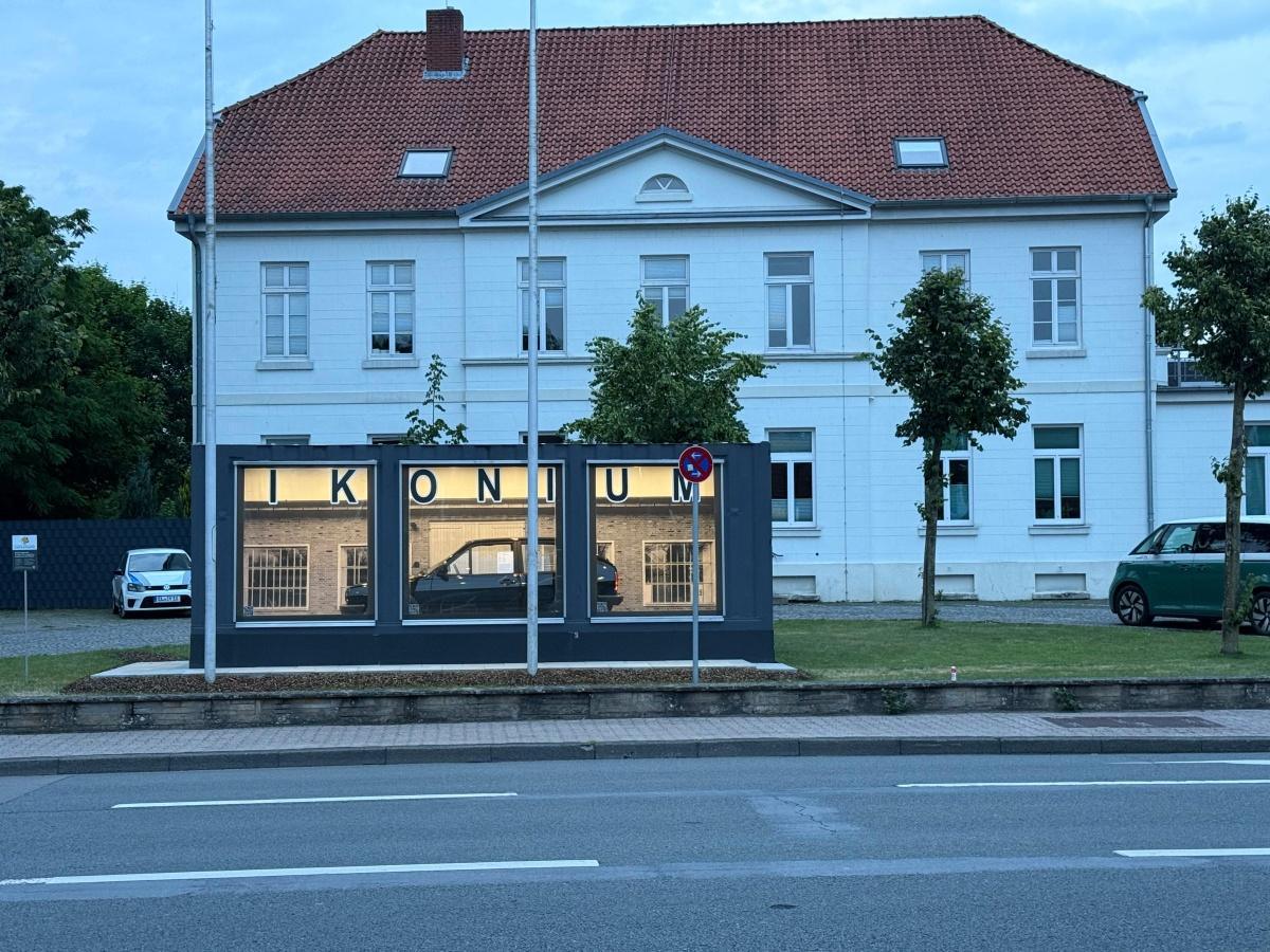 Das „Ikonium“ ist zurück: Automobilmuseum begeistert in Lingen Das „Ikonium“ ist zurück: Automobilmuseum begeistert in Lingen