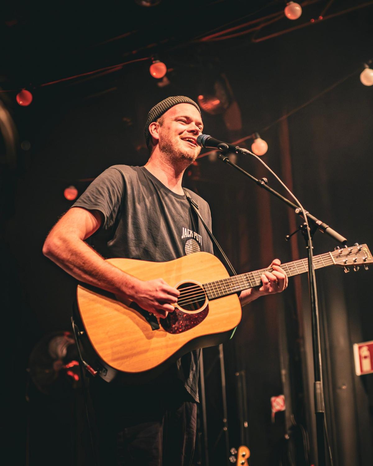 Sommerbühne: Jonas Egbers