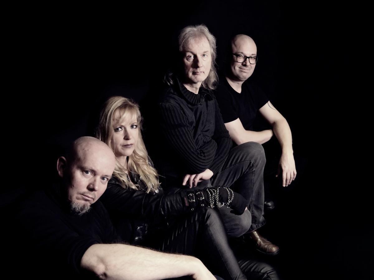 Rock up de Deel: Plattdeutsches Rock- und Metal-Konzert in Schepsdorf