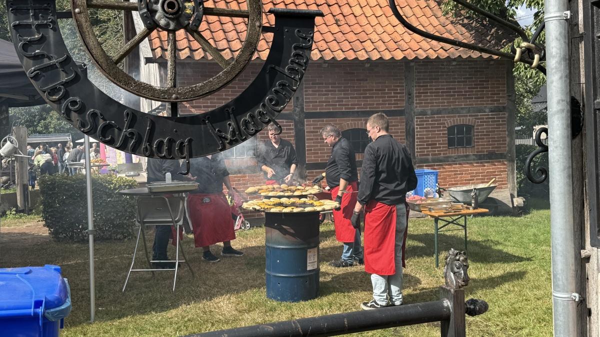 Mit Petrus im Bunde: Wesuwe feierte „die Knolle“