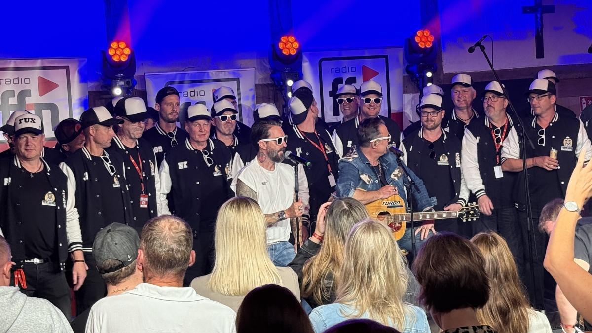 Wesuwe: Wenn die Tontauben auf Boss Hoss treffen Wesuwe: Wenn die Tontauben auf Boss Hoss treffen