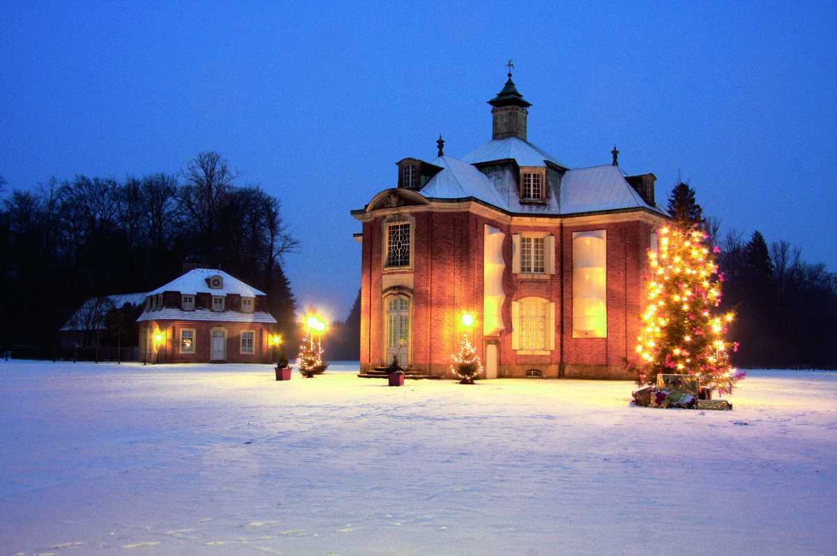 Lichterzauber zum Advent auf Schloss Clemenswerth