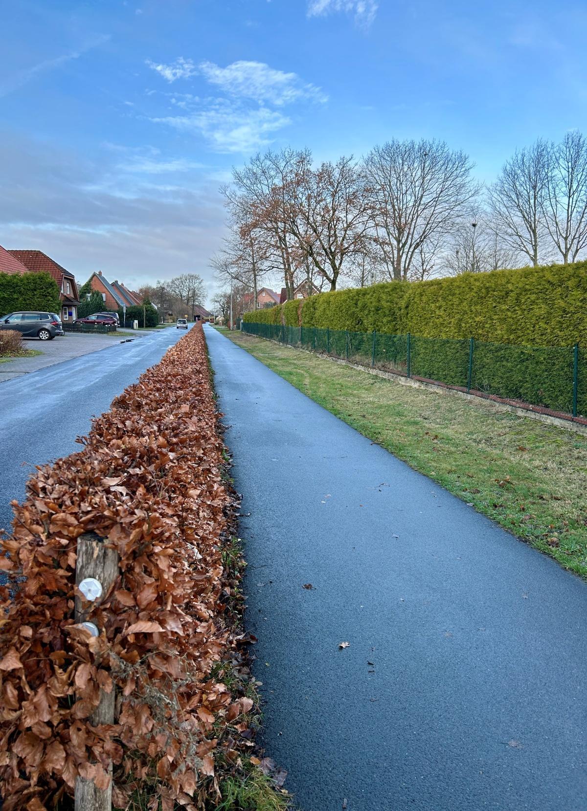Radweg an der Waldstraße in Haren-Erika wird renoviert