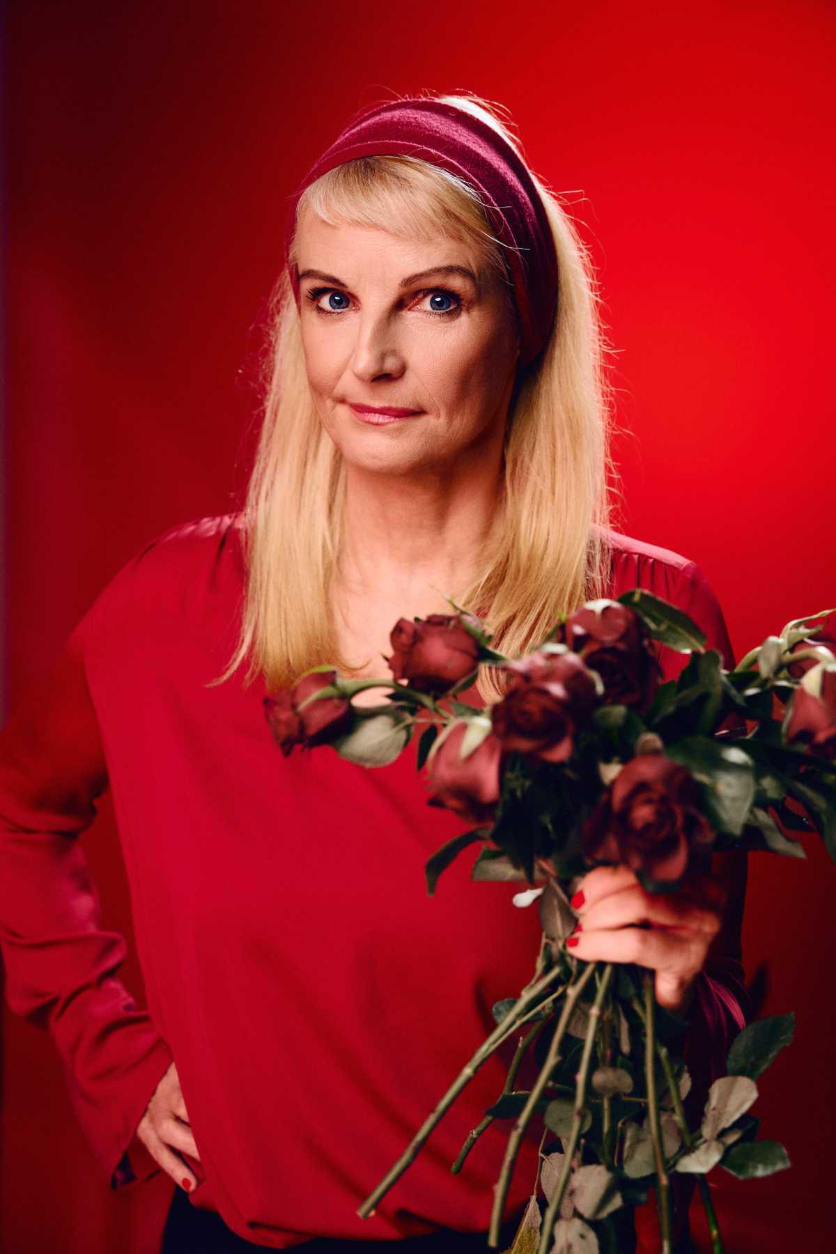 Gemeinsam lachen, genießen & anstoßen! Freundinnenabend im Theater Meppen