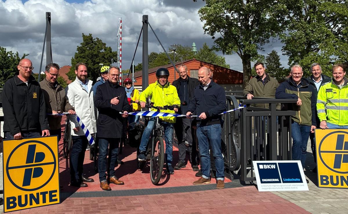 Neue Drehbrücke und Fahrradstraße in Haren offiziell freigegeben