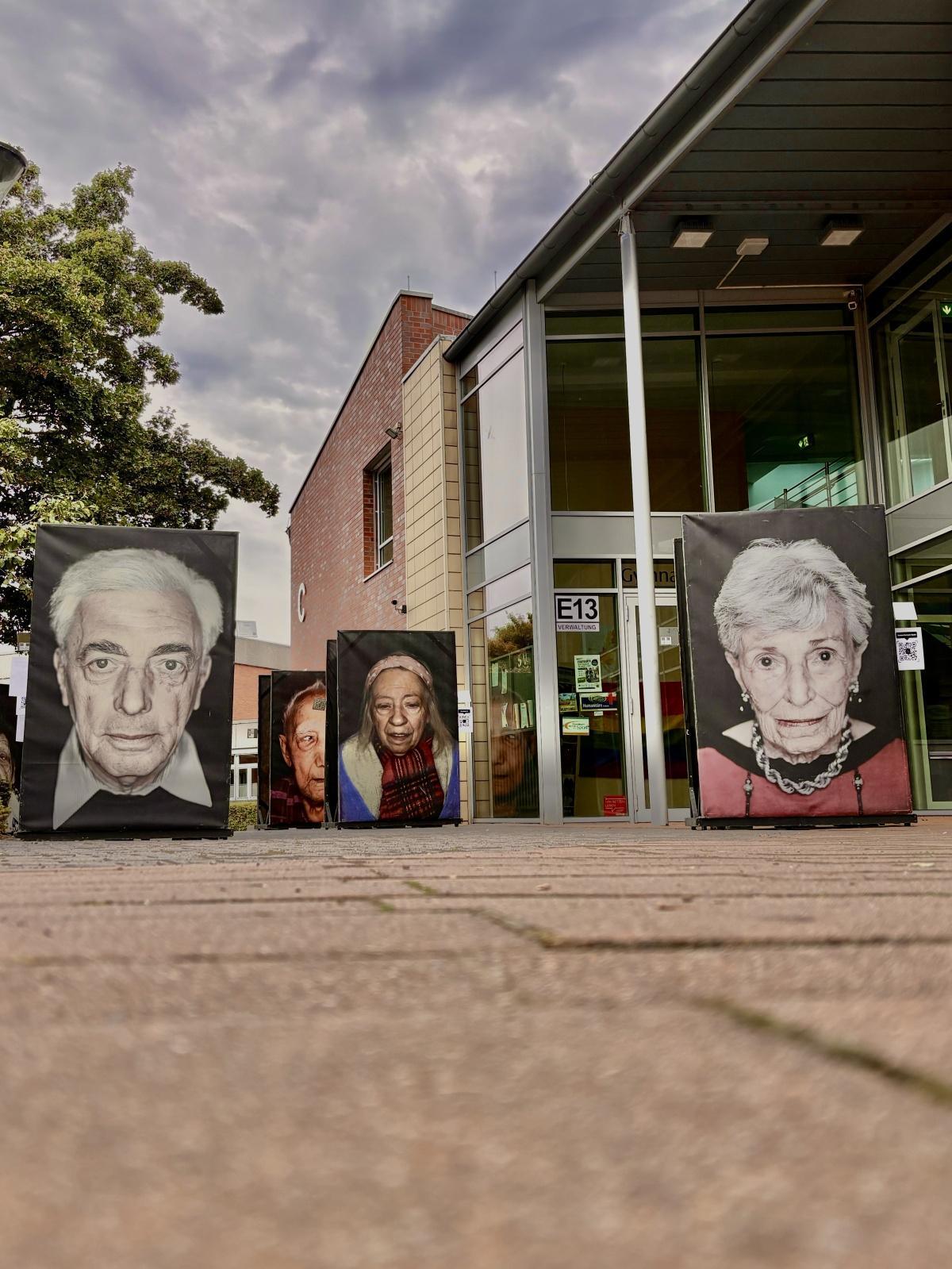 „Gegen das Vergessen“: Fotoausstellung am Gymnasium Haren