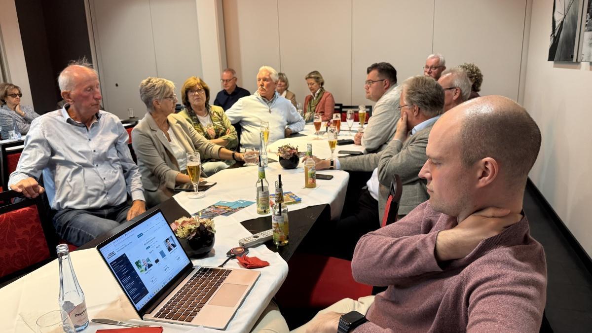 Politisches Erdbeben bei Bürgermeisterwahl in Haren - Hoffmann gewinnt haushoch