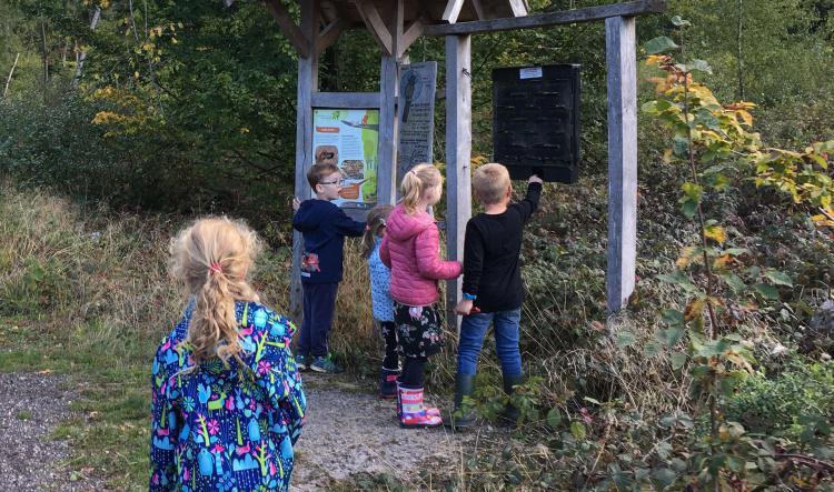 Auf ins Abenteuer! – Erlebnispfade für große und kleine Entdecker im herbstlichen Emsland