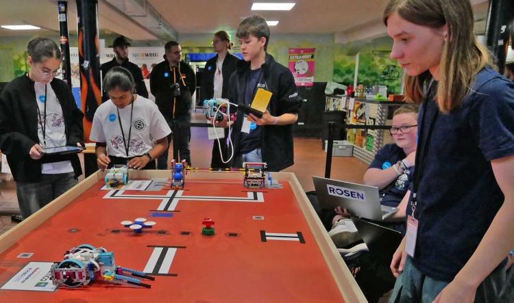 Zweiter „gemeinschaftlicher Roboterwettbewerb“ im Oktober