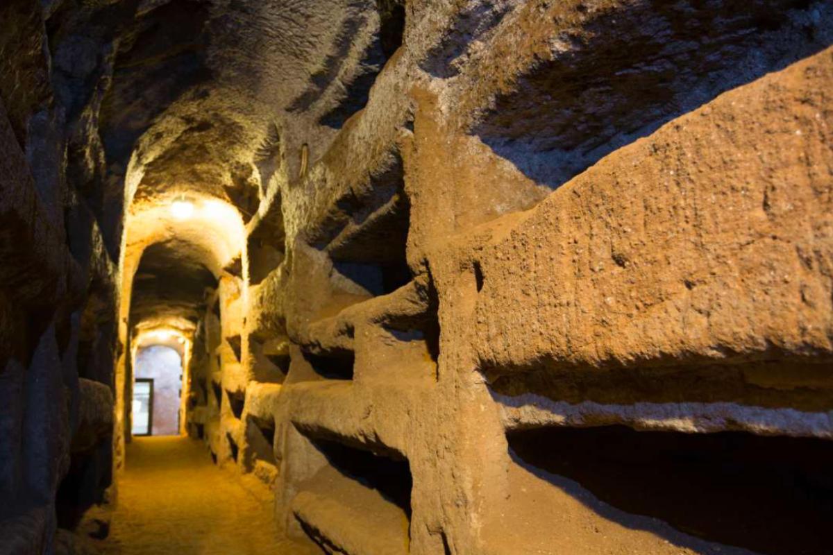 Tour Privato ROMA DA BRIVIDI Tour Privato ROMA DA BRIVIDI