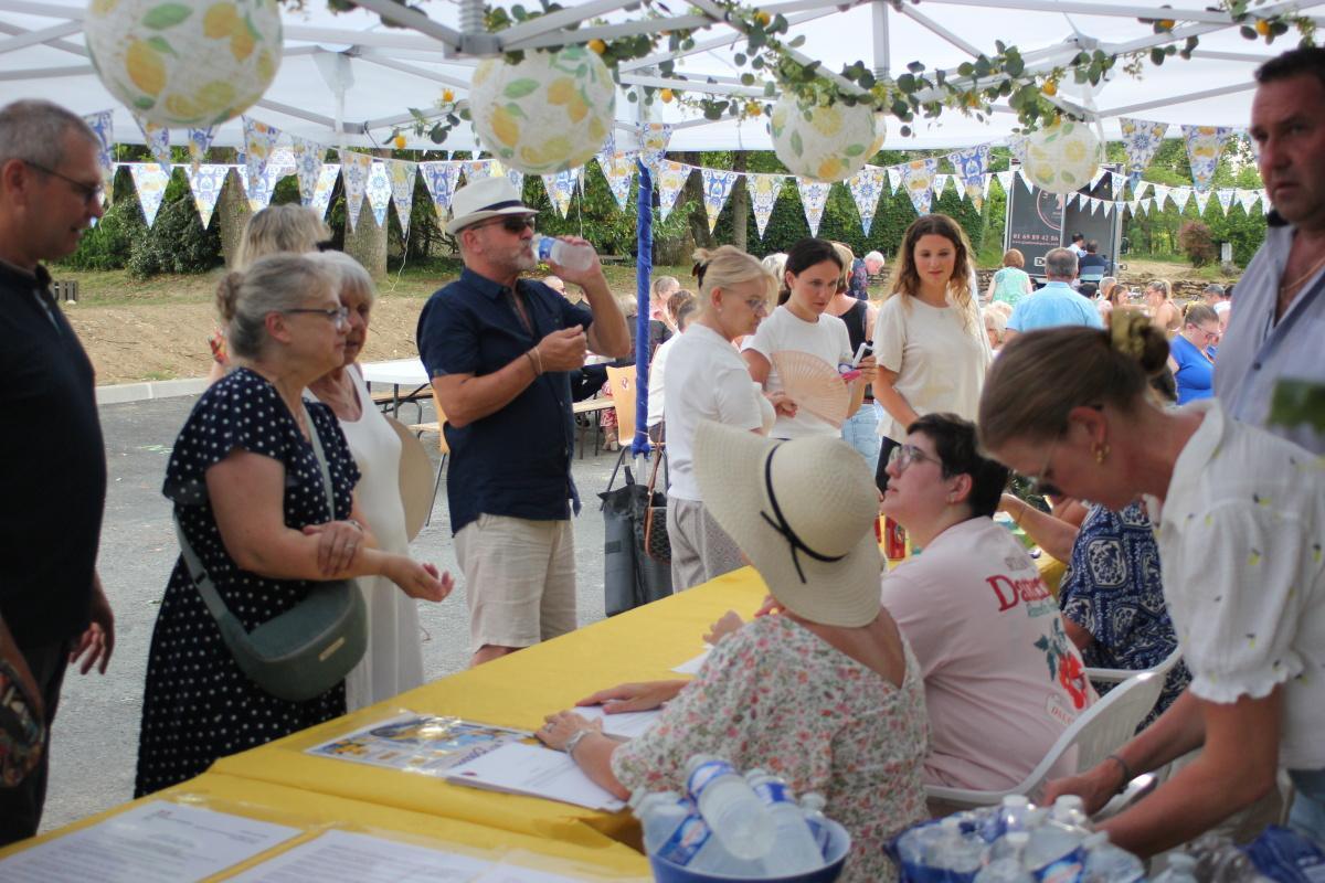 RETOUR EN IMAGE - FÊTE DU VILLAGE RETOUR EN IMAGE - FÊTE DU VILLAGE