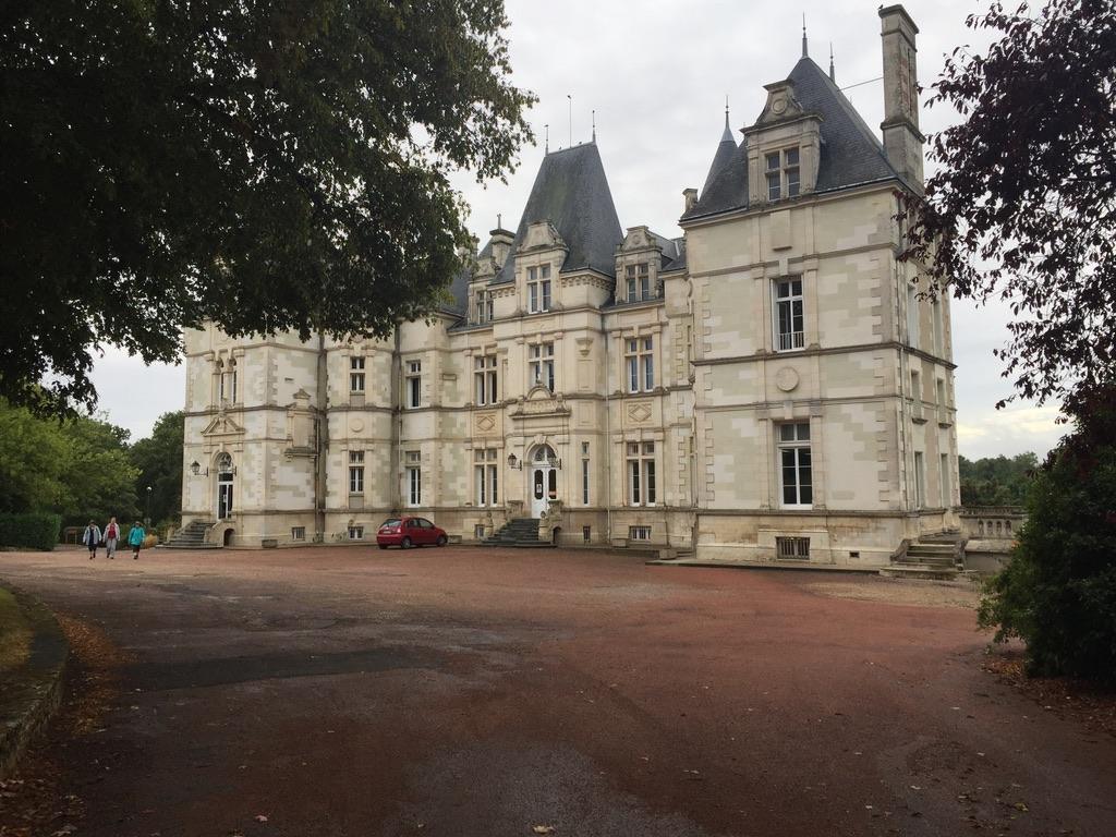 ÉTABLISSEMENTS ÉTABLISSEMENTS