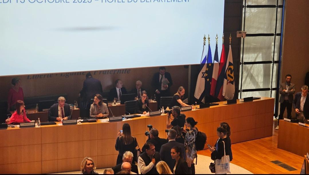 La FCPE 13 invitée à la séance publique contre le harcèlement scolaire