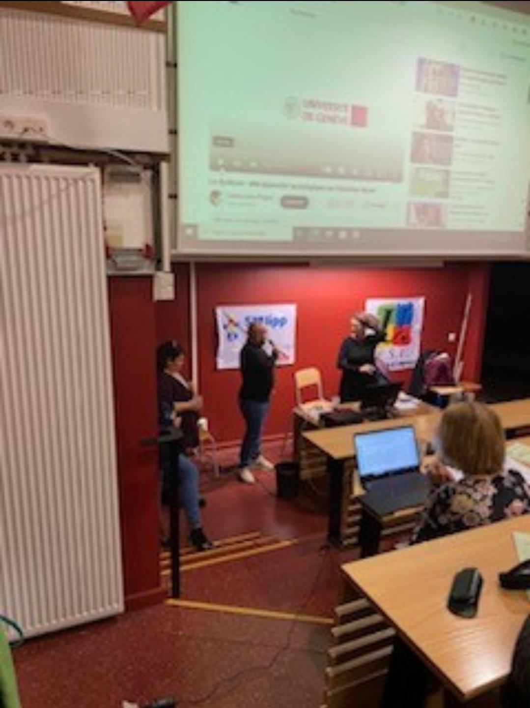 La FCPE 13 à répondu présent à l'invitation de la FSU SNUIPP pour ses états généraux des enseignements adaptés 