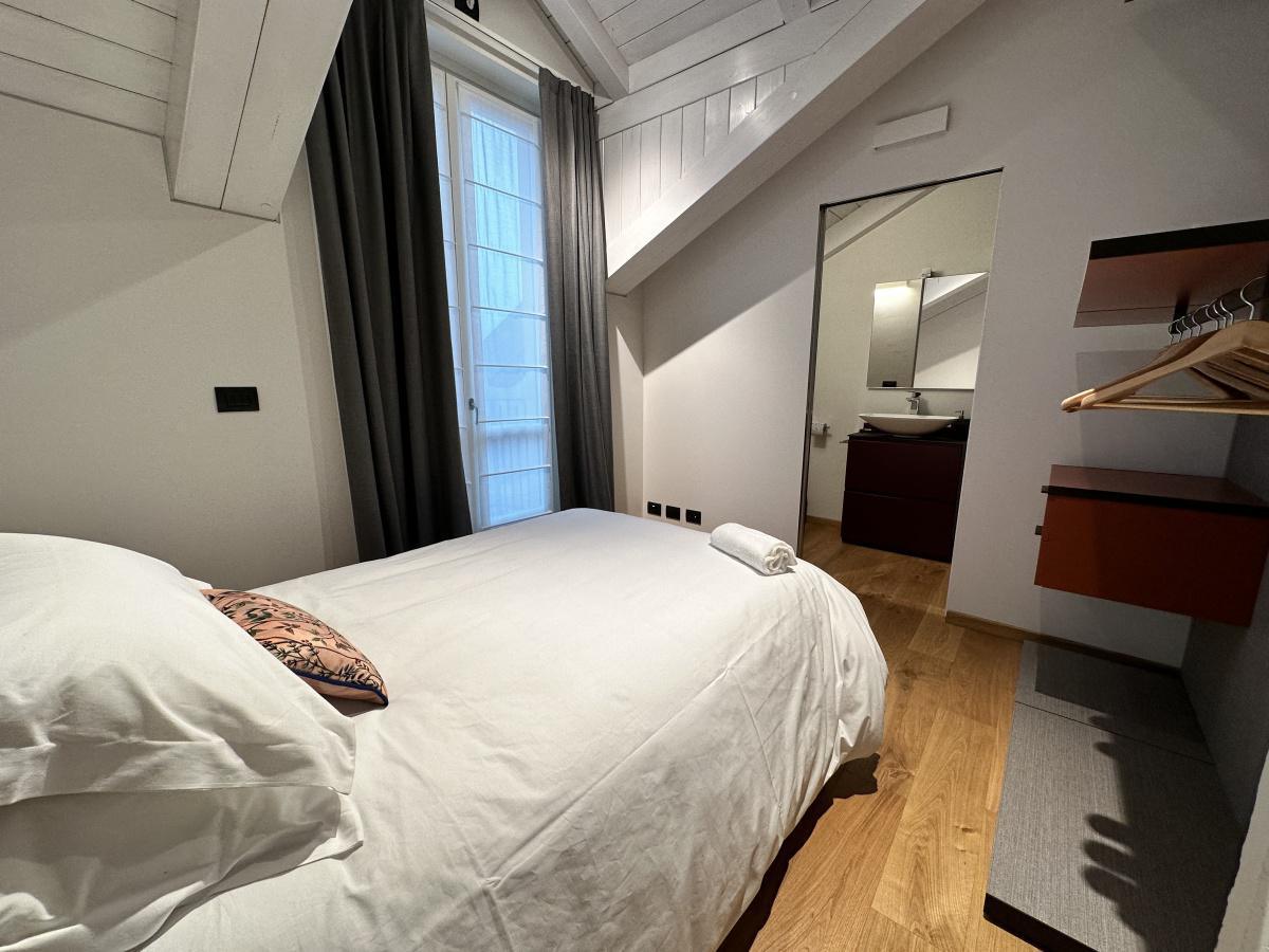 E - Trilocale mansardato III piano E - Trilocale mansardato III piano