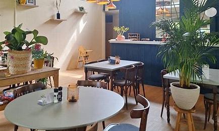 Restaurant Momo's