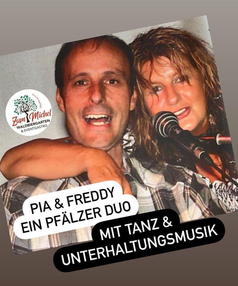PIA & FREDDY! Pfälzer Duo LIVEPia & Freddy LIVE 🎶🌳 beim Michel auf der kleinen Waldbühne PIA & FREDDY! Pfälzer Duo LIVEPia & Freddy LIVE 🎶🌳 beim Michel auf der kleinen Waldbühne