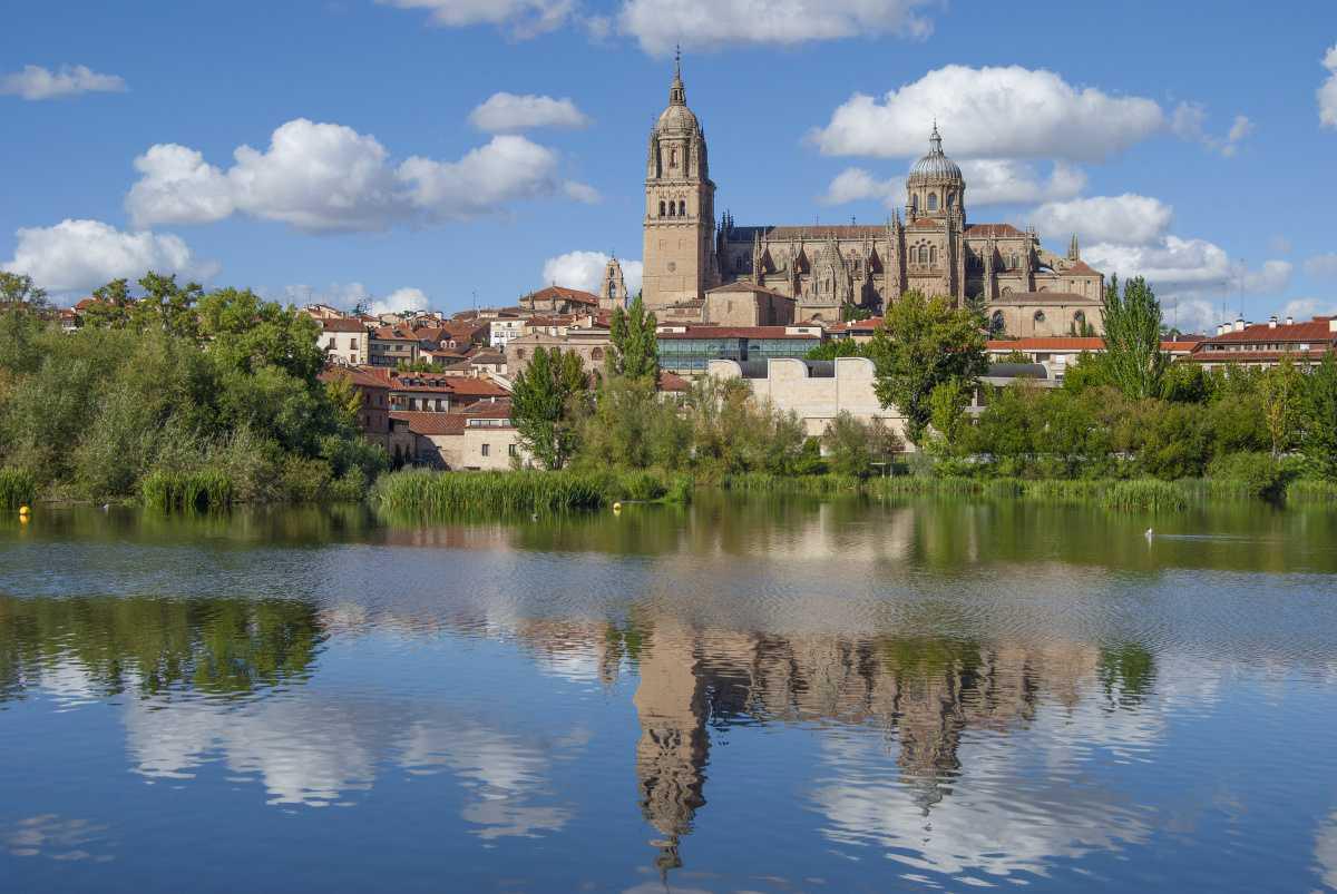 Conocer Salamanca, un paseo por la ciudad Conocer Salamanca, un paseo por la ciudad