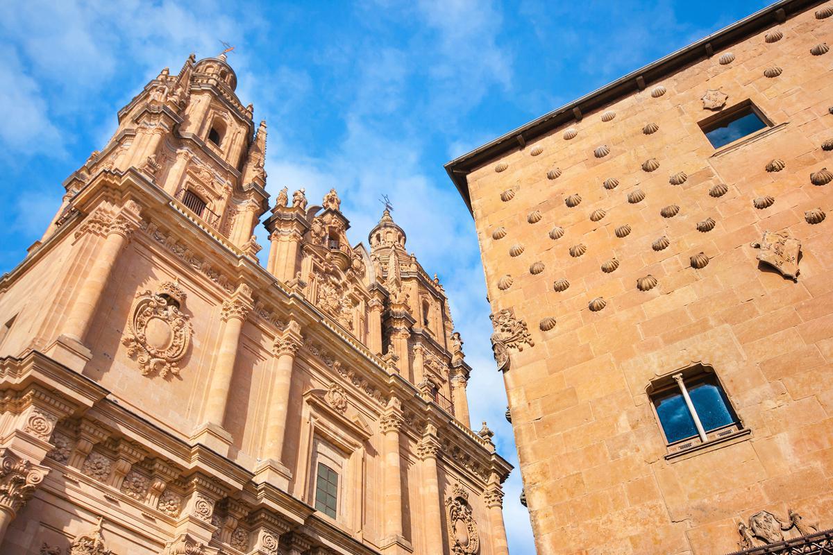 Conocer Salamanca, un paseo por la ciudad Conocer Salamanca, un paseo por la ciudad
