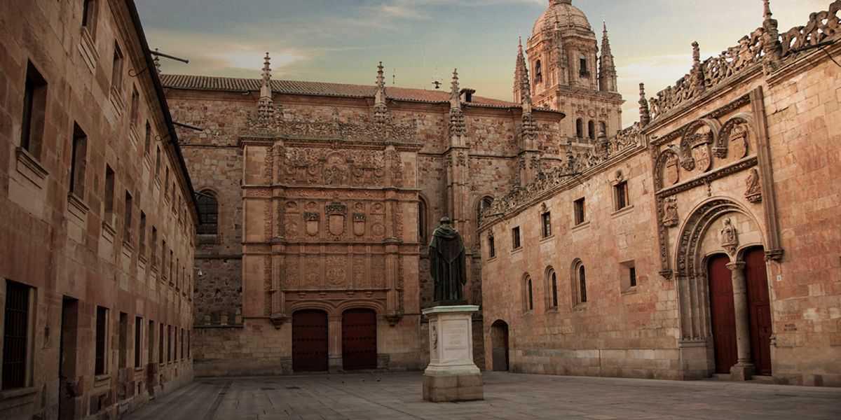 Conocer Salamanca, un paseo por la ciudad Conocer Salamanca, un paseo por la ciudad
