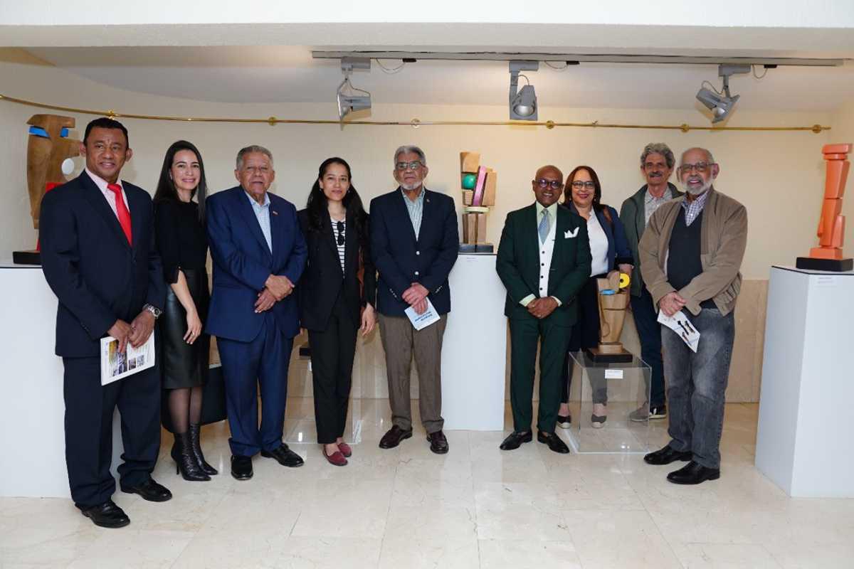 Inauguración de la exposición “Alegoría Dominicana” en Madrid: El arte de Juan Trinidad se revela en la capital española