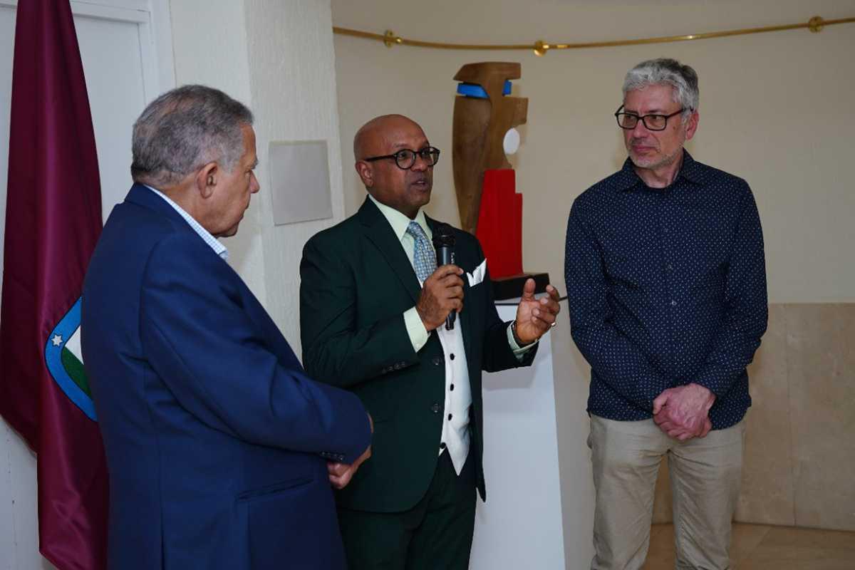 Inauguración de la exposición “Alegoría Dominicana” en Madrid: El arte de Juan Trinidad se revela en la capital española Inauguración de la exposición “Alegoría Dominicana” en Madrid: El arte de Juan Trinidad se revela en la capital española