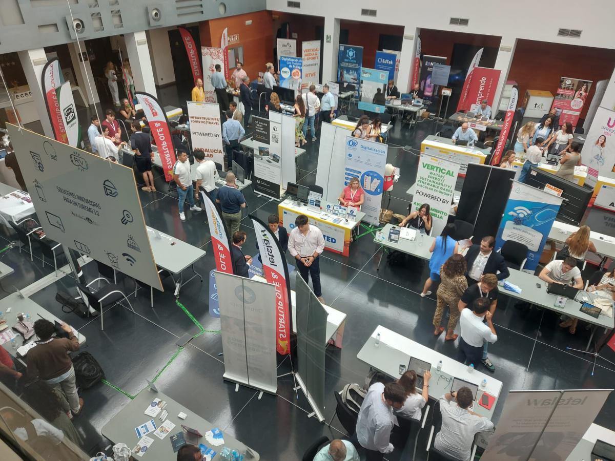 Emilio Corchado y su Equipo Brillan en Startup OLÉ Marbella: Éxito Rotundo. Emilio Corchado y su Equipo Brillan en Startup OLÉ Marbella: Éxito Rotundo.