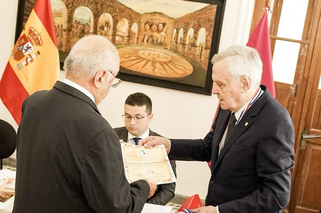 Ceremonia de Reconocimiento en la UPAP: Un Vínculo de Historia y Hermandad Internacional