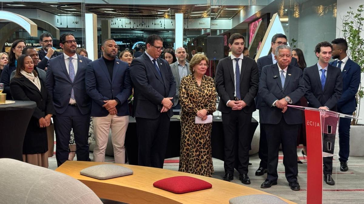 Juan Bolívar Díaz se despide como embajador dominicano en España Juan Bolívar Díaz se despide como embajador dominicano en España