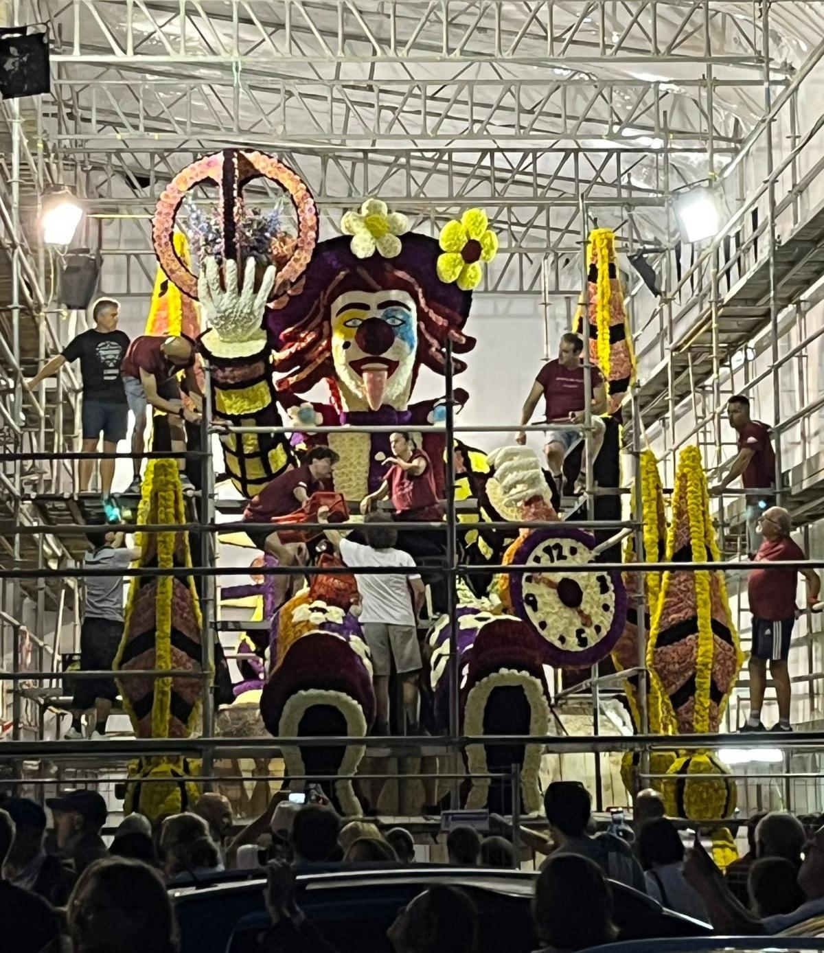 La Batalla de las Flores de Laredo se consolida como fiesta internacional La Batalla de las Flores de Laredo se consolida como fiesta internacional